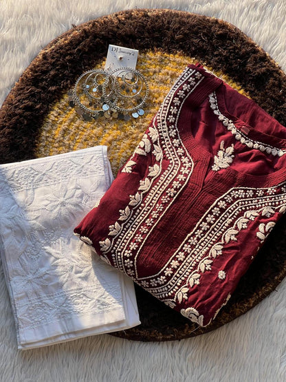 Muslin kurti with 3D Work